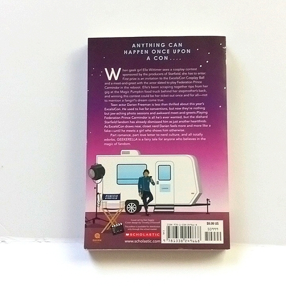 GEEKERELLA by Ashley Poston - Picture 5 of 6